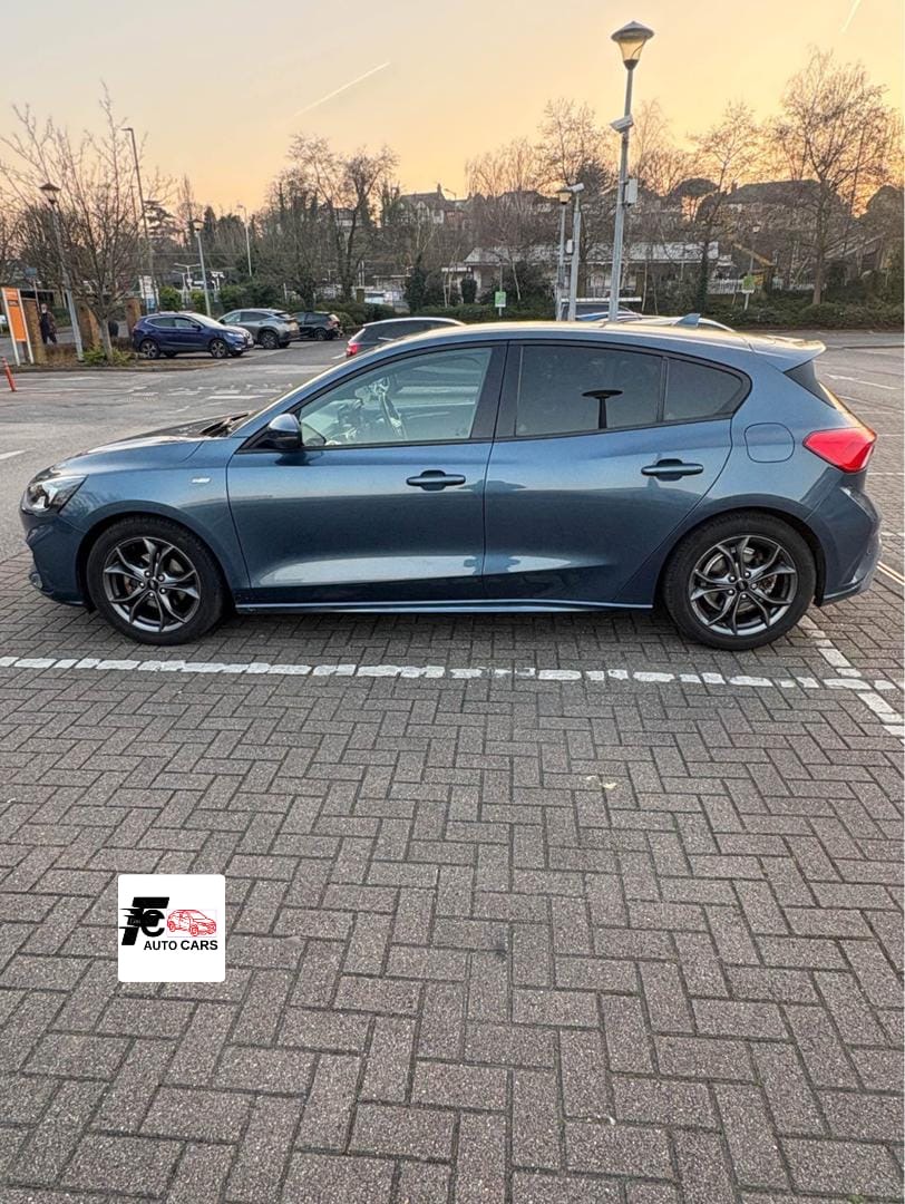 2019 Ford Focus St-Line